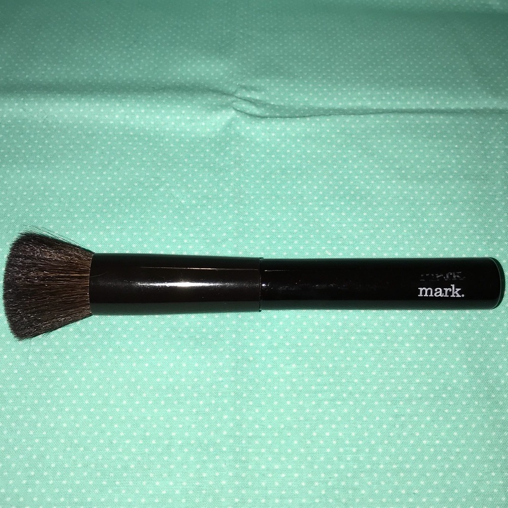 Mark Face + Bronzer Brush